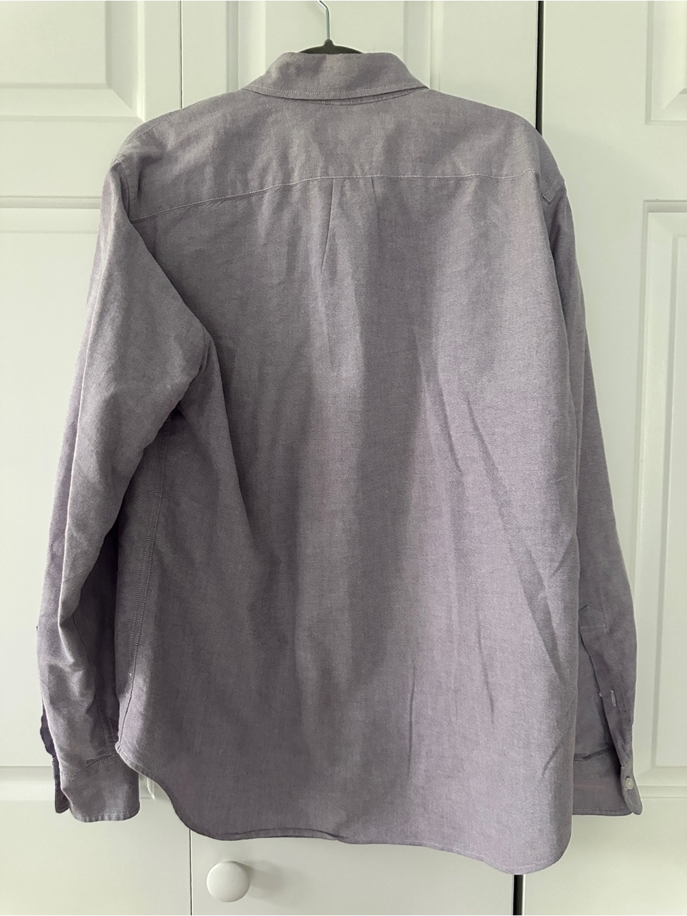 J.Crew Oxford Slim Fit Button Down Shirt Men’s Large Purple Lavender 100% Cotton - Picture 2 of 5